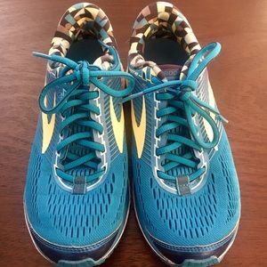 Brooks Ghost 10 Running Shoes